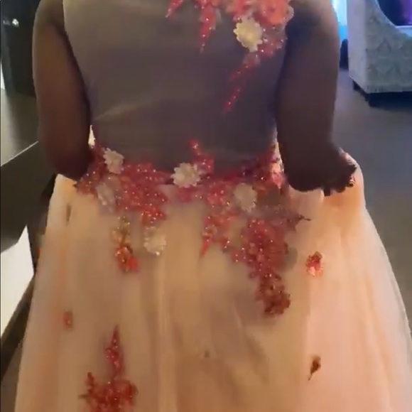 Beautiful Wedding,Prom or Special Occasion Dress. - Picture 3 of 3